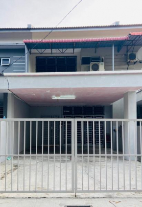 Aakasha Homestay